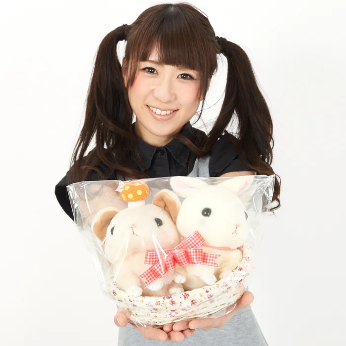 Basketfuls Of Kyun! Kyun To Naki Usagi Pika & Pote Usa Loppy Rabbit Gift Baskets 13 Basketfuls Of Kyun! Kyun To Naki Usagi Pika & Pote Usa Loppy Rabbit Gift Baskets - Image 11